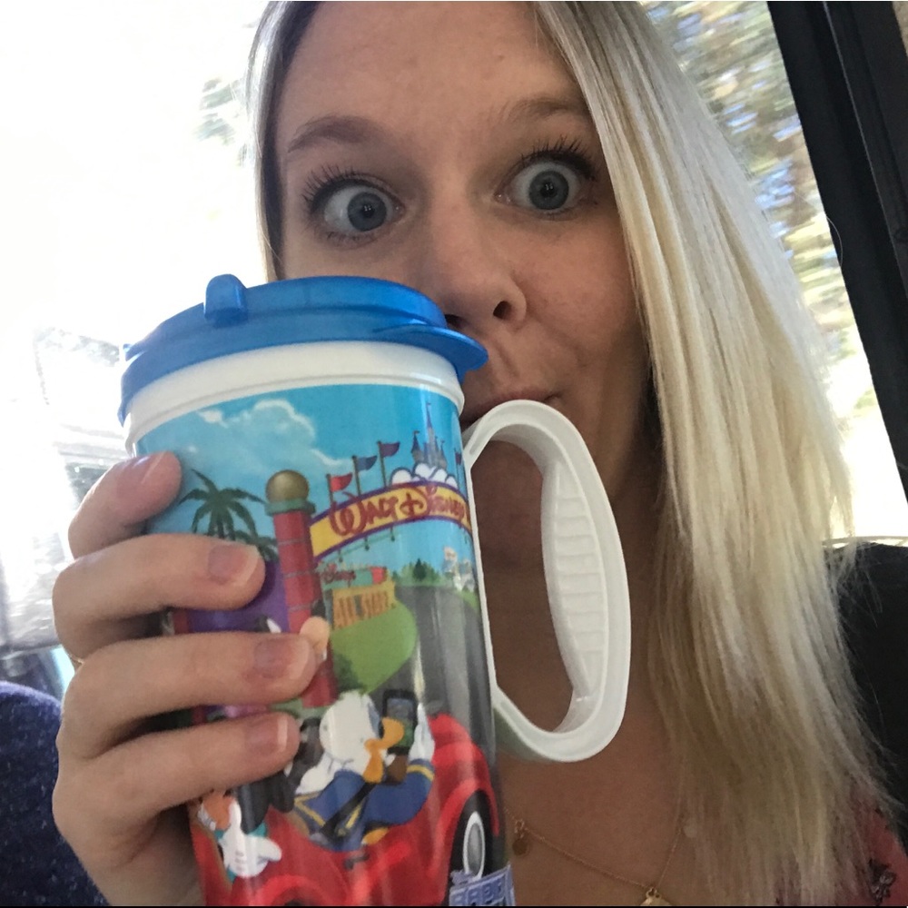 Meet your Posher, Kayla